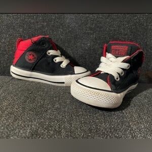 Size4 baby Converse shoes